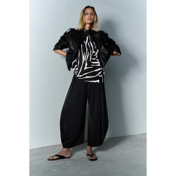 ZARA LEATHER BOMBER JACKET ZW COLLECTION LIMITED EDITION - Picture 2 of 4